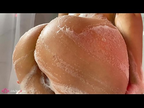 ❤️ Zeshkania masturbon pidhin me vibrator deri në orgazmë intensive në dush ❤️❌ Porno shtëpie në sq.basseyn-vsem.ru